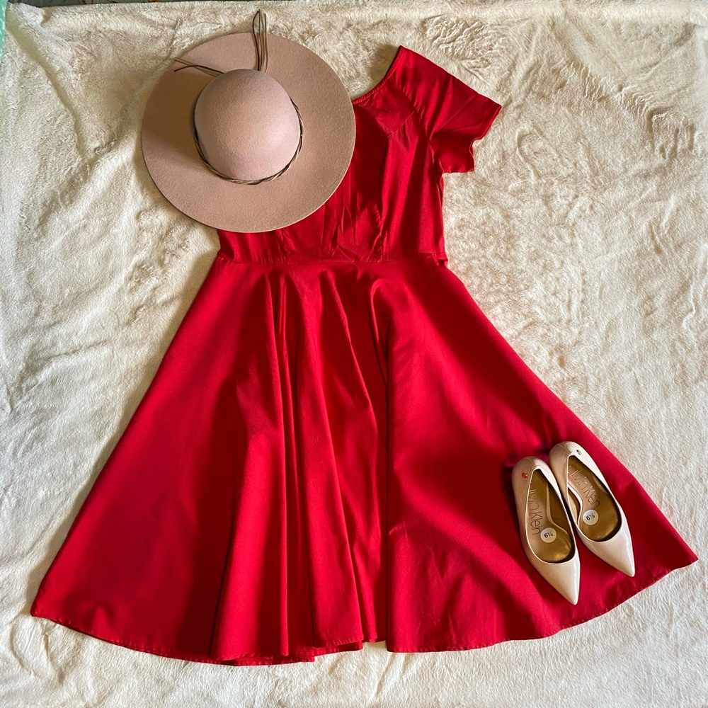 Vintage Style V-neck Swing Rockabilly Pinup Dress.